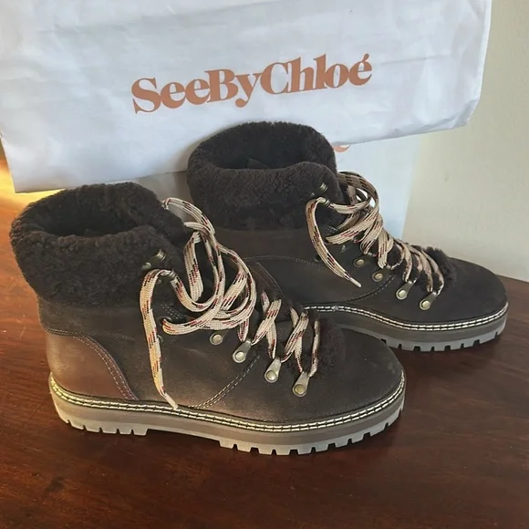 See by Chloé Eileen Lace-Up Shearling-Lined Ankle Boots - Picture 5 of 12
